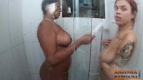 eu e amiga passamos dos limites e nao resistiu ao rabo gigante dela - alice chilena