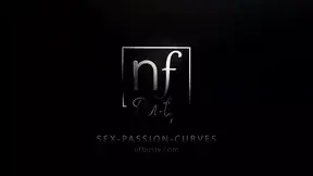 Stunning girl with shaved pussy gives sweet deepthroat and g-spot