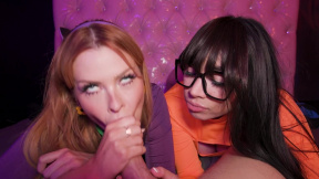 Velma and Daphne cosplay and fetish threesome