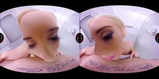 VirtualRealPorn com Girlfriend massage