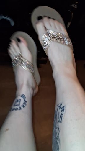 Sissy crossdresser foot feet
