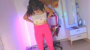 SHOW HOLD AND PEE LEGGINS June 11th 2026