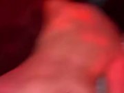 Primera vez de putita de 18 en el telo