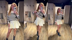 hier midi, en sortant de la douche dans la salle de sport apres une bonne ...