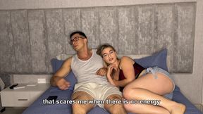 Stepsister breaks into her stepbrother's room after a rainy night