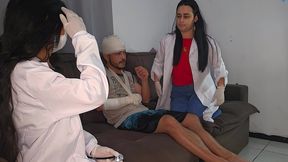 enfermeiras brazileiras cuidam de paciente