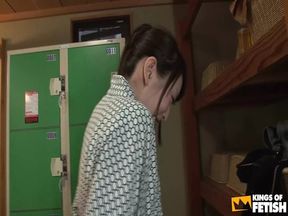 Shy Japanese teen gets naked in the dressing room