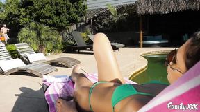 ”Foxy hottie Gianna Dior gets ravaged by Charles Dera”