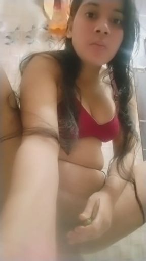 Mal Out hot video