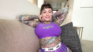 Her tattooed body begs for a raw breeding creampie