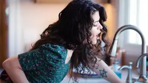 Married wifey Victoria Voxxx takes creampie while two-timing