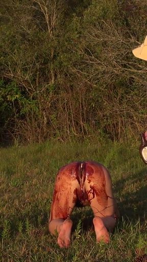 Must-see moment from &quot;sex slave bathes in chocolate in the field!&quot;
