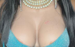 Crossdresser Striptease