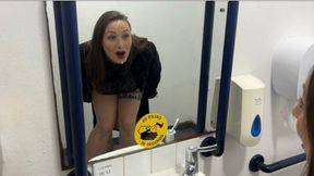Cheating Boss Gets Surprise Facial In Pub Washroom