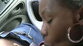 Cheap ebony hooker blows my black dick and rides it in car