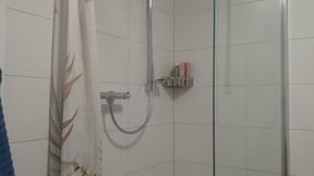 Got HORNY in the shower and masturbated