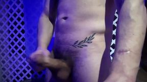 Latar Cum Private Show