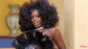 Aesthetic Ebony Model Elsie Is Playing With Her Sex Toy