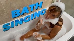 Singing in the bath (HD)