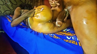 Sexy hot Slut waiting 4 her man accepts payment to ditch the loser n cum with me...she squirted i nutted..she came with me!!! ;)