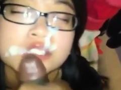 Chinese girl sucking and facial from bbc