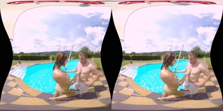 RealityLovers - Russian girl in VR