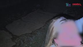depois do barzinho, levei o corninho que filmou eu engasgando no safado e levando gozada no meio da rua nesse dogging