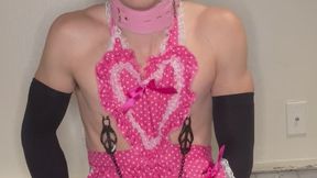 Femboy cums in chastity