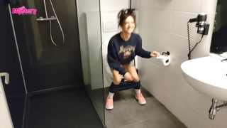 Pissing college girl in leggings