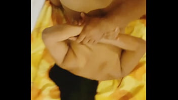 Recuerdo de cuando la vecina era culona y me dio las nalgas, alguien sabe porque de repente quedan desnalgadas?