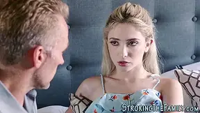 Blonde Teenager 18+ Takes Facial