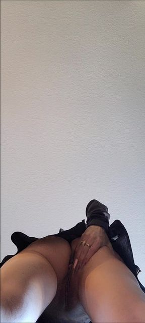 Updress masturbation