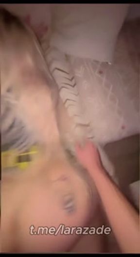 Şampiyonluk Yolundan Sapan Tatlı Fenerbahçeli Komşusunu Evde Teselli Ediyor