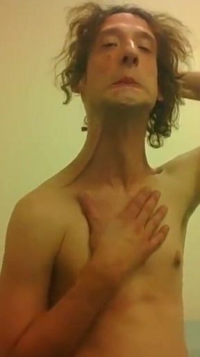 Topless Transgirl Super Extending Her Neck
