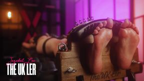 Jezebel Lee's Stocked Soles - Feet Focused Tickling (Full HD 1080p, 50fps)