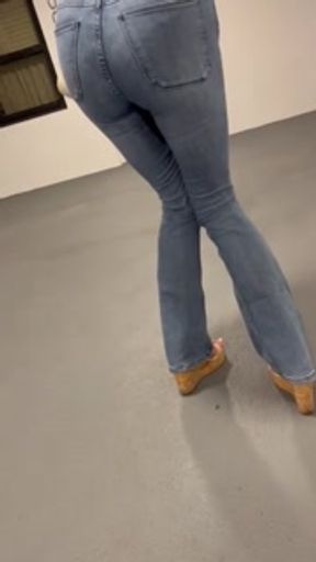 I couldn’t hold it and had to pee my pants in the elevator!