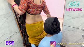 Pyari bhabhi Ne Muth Marte hue Bathroom dekh liya aur lapak le mera lund bhi leliya