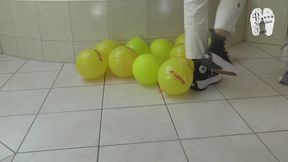 Balloon crush fun 55
