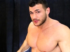 Muscle man hunk cam