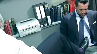 Officer Bruno Boni Dominates & Devouring Ass - Anal Dominatrix Roleplay with Denis Vegas