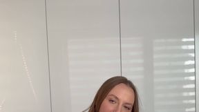 Video submited by @Seductive_xenia @Teasing and #Solo #Sexy #Big Ass #Brunette hot porno gratis | Tik.Porn
