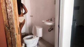 INFLUENTIAL LATINAS IN THEIR COMMUNITY MASTURBATE WHILE THEIR HUSBANDS ARE NOT HOME!!