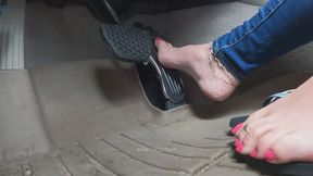 Barefoot Driving with Barefoot Pedal in the BMW