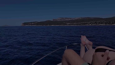 La passion pour le sexe d'HelloLimoon, 22ans, est démesurée...