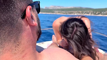 La passion pour le sexe d'HelloLimoon, 22ans, est démesurée...