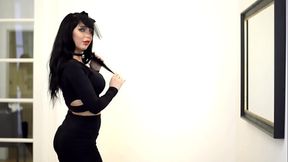 Blowjob in funeral veil