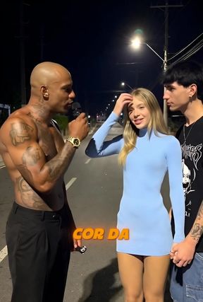 Amateur with big tits and ass exposes her body for a naughty photoshoot.