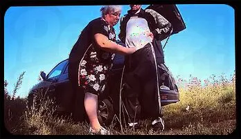 Seductive Public Blowjob After Intimate Pee Play