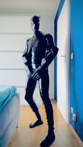 Fullrubber wank and cum