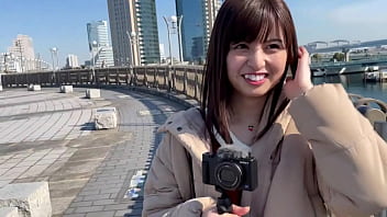 【スタイルバツグン絶倫美女】手マンで溢れる潮吹き！責めても&times_2満足できない底なしの性欲！駅弁立ちバック何でもありのピストンパーティ昼間から露天風呂で開放感溢れる中出し！からのコスチェンでフリフリ美女に大変身！第一部